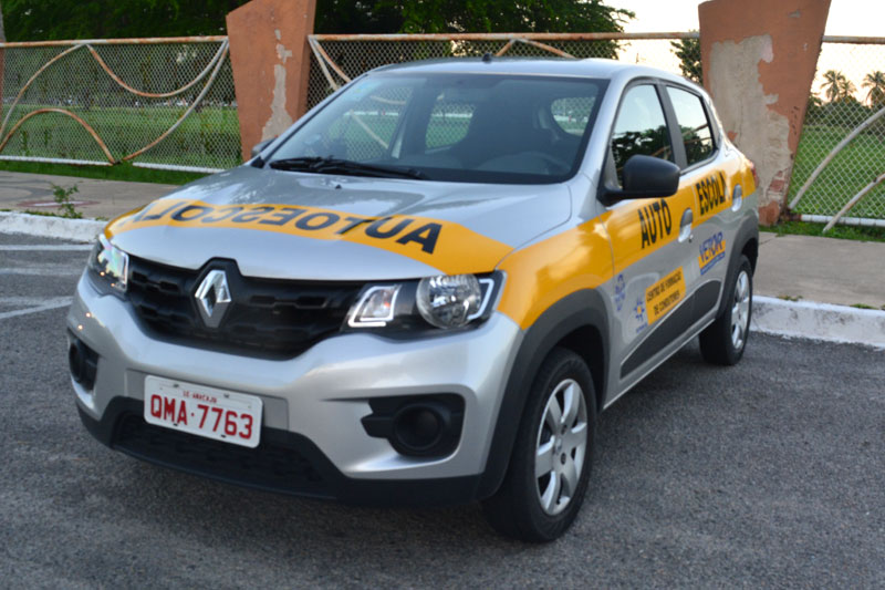 auto-escola-aracaju-kwid-1